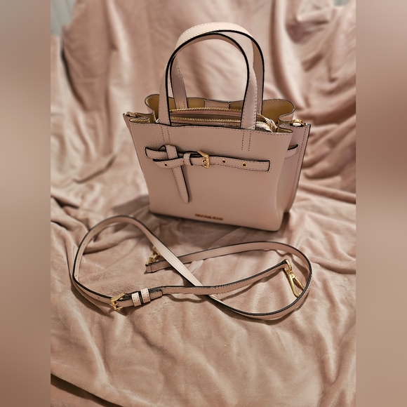 NWT - Michael Kors crossbody satchel and wallet, selling as a set only - Picture 5 of 14